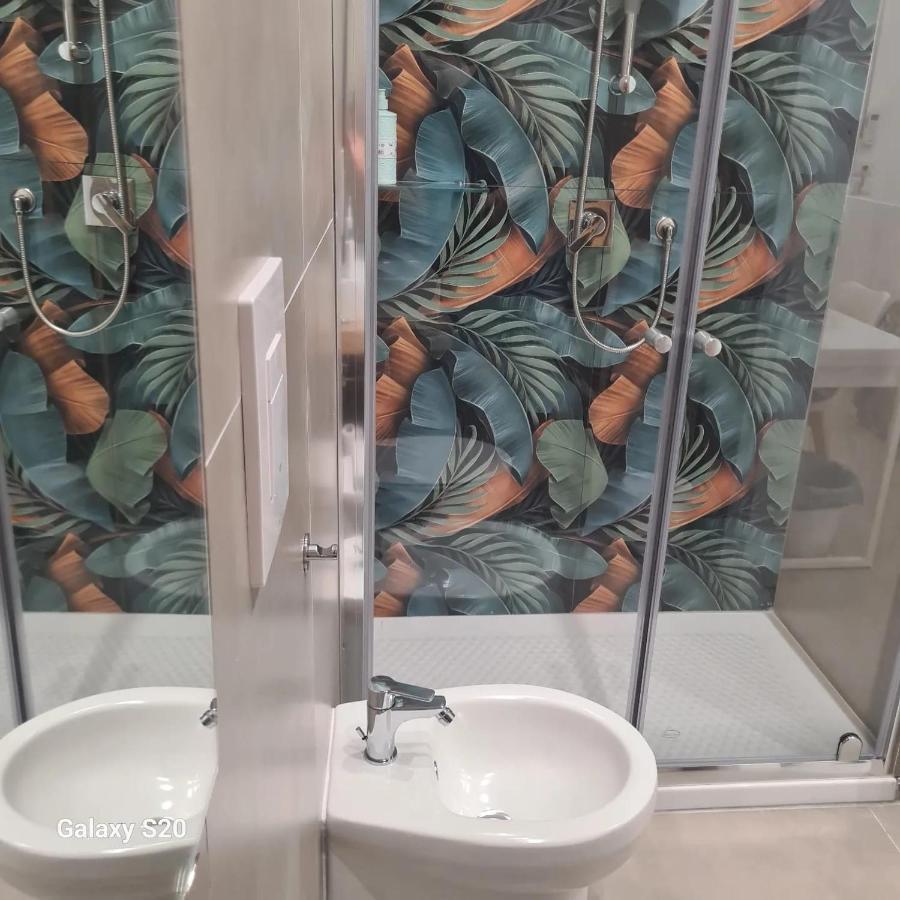 Hotel Residenza Nascari Al Plebiscito à Naples Extérieur photo